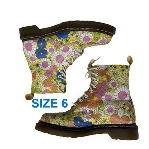 Doc Martens 1460 Pascal Daisy Floral Print Combat Boots Leather Yellow Black W6
